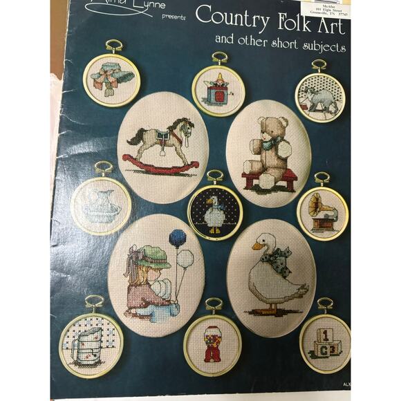 Lot of Vintage Baby Children Cross Stitch Pattern Booklets 80s 90s Leisure Arts - Picture 3 of 4